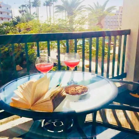 Enjoy The Sea And Pool In Playa De Americas Apartment Playa de las Americas (Tenerife)